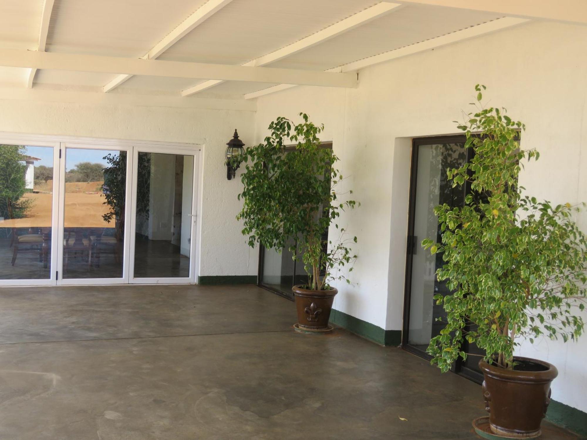 Отель Tropic Of Capricorn Guest Farm Rehoboth Экстерьер фото
